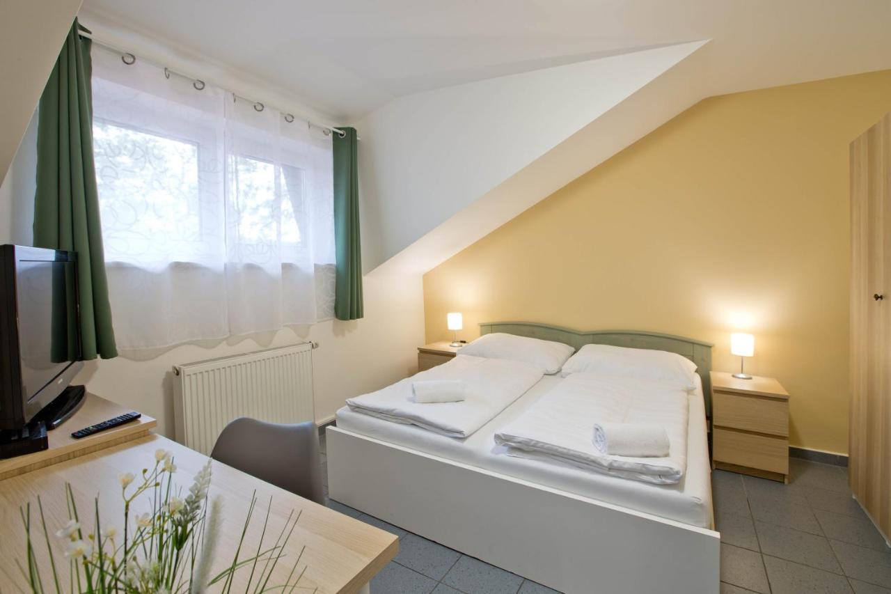 Sindlovska Krcma Hotel Ceske Budejovice Exterior photo