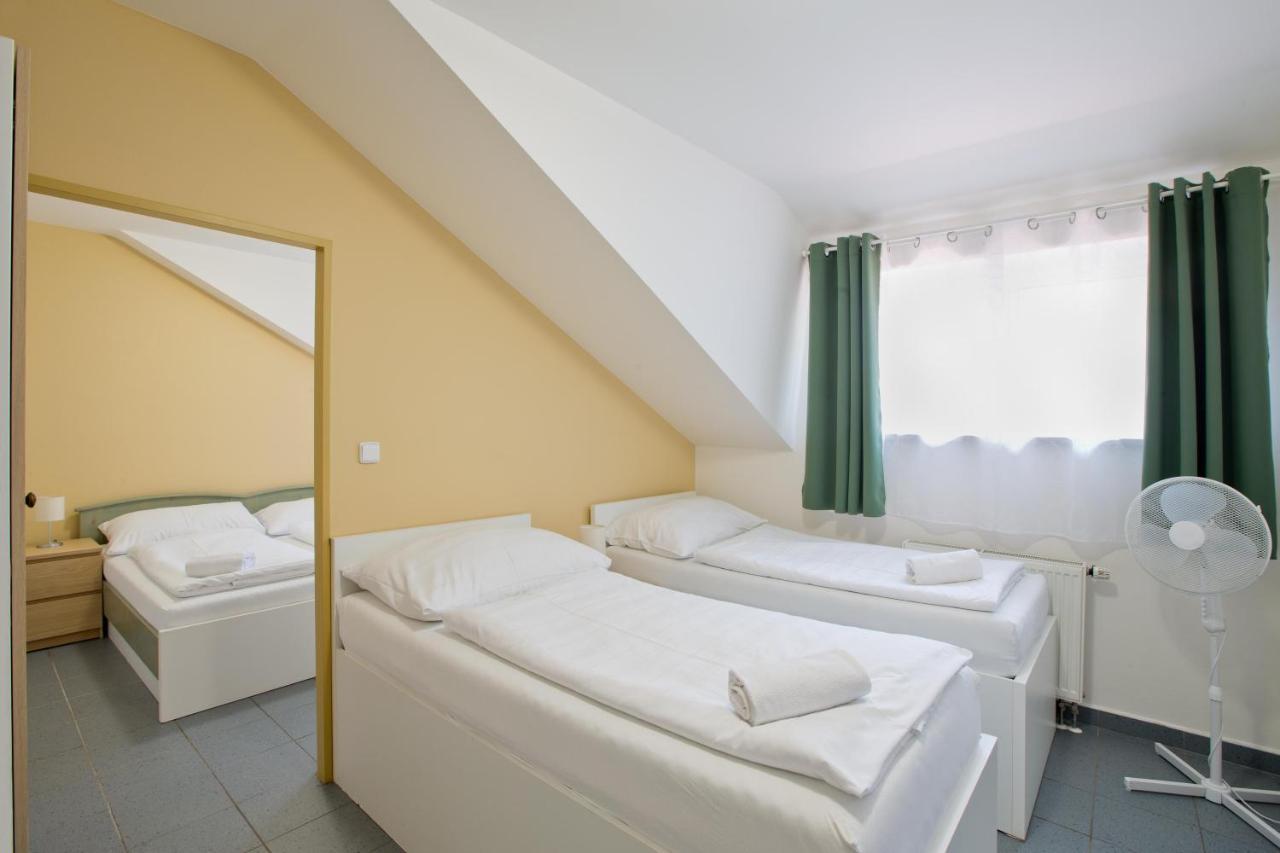 Sindlovska Krcma Hotel Ceske Budejovice Exterior photo